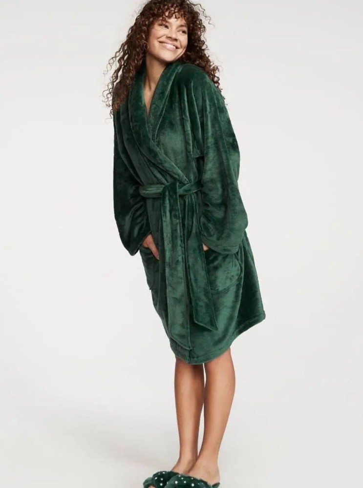 Плюшевый халат Victoria's Secret Logo Short Cozy Robe