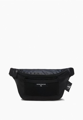 Бананка Calvin Klein з логотипом
